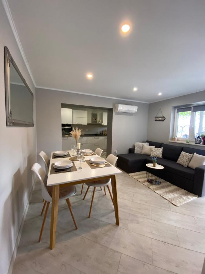 Apartman Petra Gustirna Kültér fotó