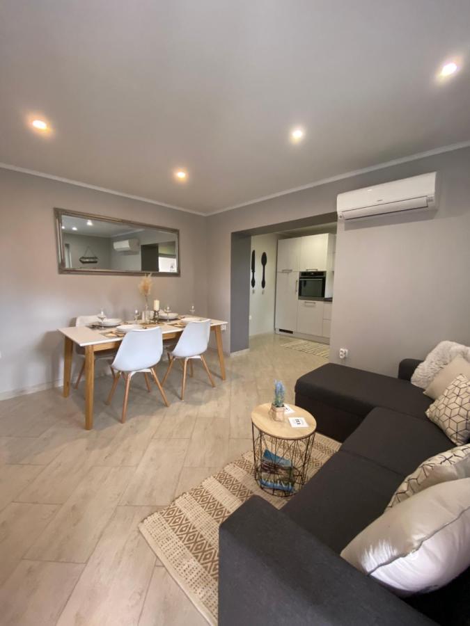 Apartman Petra Gustirna Kültér fotó
