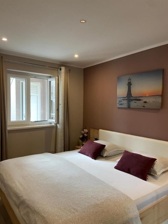 Apartman Petra Gustirna Kültér fotó